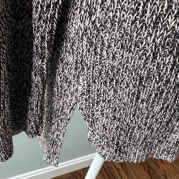 Eileen Fisher Black and Gray V-Neck Sweater - Picture 3 of 7